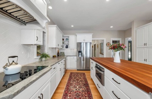 Gilford House | Lake Winnipesaukee Luxury Limited