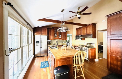Lochmere House | Lake Winnisquam water front home