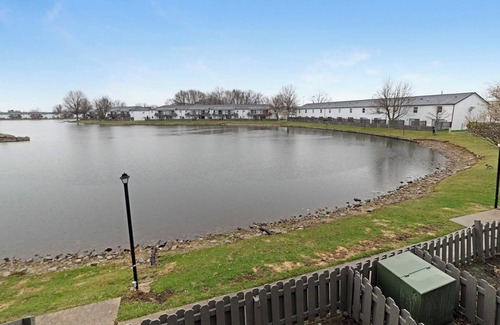 Indianapolis Apartment | LakeCastleton 2BD/1BA 4