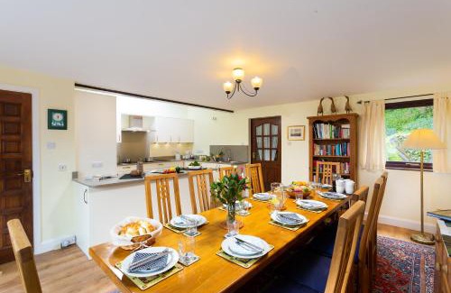 Near Sawrey House | Lakefield House