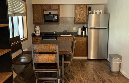 Kimberling City Cabin | Lakefront 2BR Duplex Cabin w/Pool + Boat dock