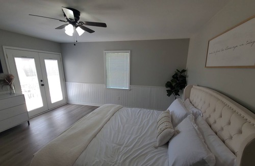 Natchitoches House | Lakefront 3bd Family Home - Up to 8 guests