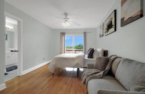 North Charleston House | Lakefront 3br Townhome W Stunning Views!
