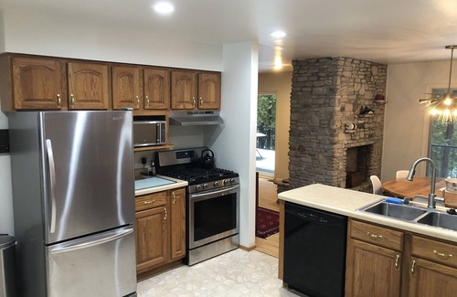 Egg Harbor House | Lakefront! 5 Star Home on the Bay! Waterfront Property with 200ft of Shoreline.