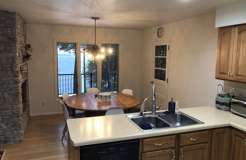 Egg Harbor House | Lakefront! 5 Star Home on the Bay! Waterfront Property with 200ft of Shoreline.