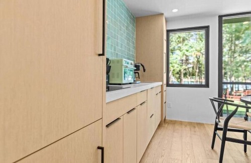 Reed Creek House | Lakefront A-Hole Retreat w/Dock