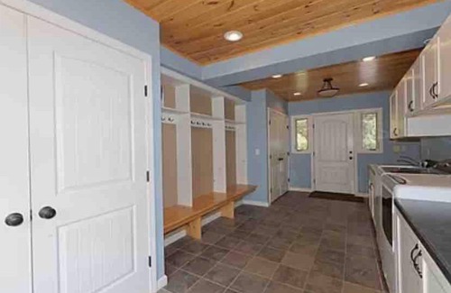 Schroon Lake House | Lakefront All Season Chalet with 100’ of sandy beach