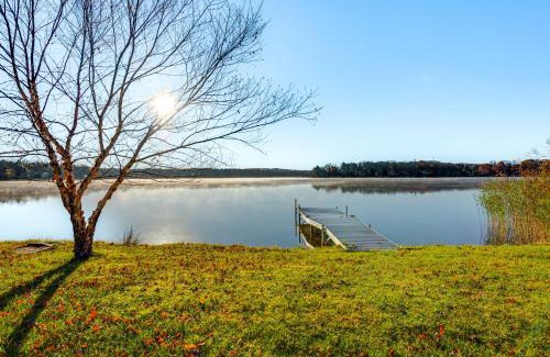 Pocono Lake House | Lakefront Cabin Kayaks, Paddle Boards and Fishing