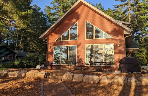Park Falls Cabin | Lakefront Cabin on Pike Lake Chain w/Sunset View - ATV/Snowmobile Flambeau Trail