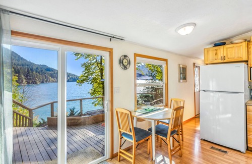 Hoodsport Cabin | Lakefront Cabin. Private Dock. Spacious Deck.