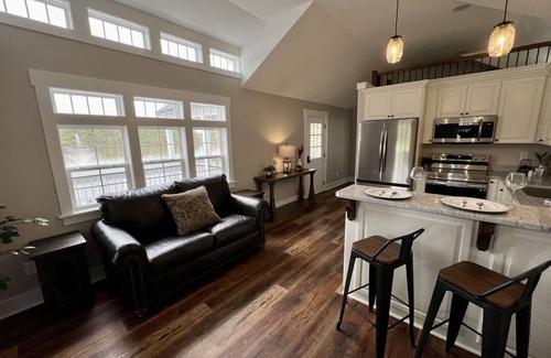 Benson Cabin | Lakefront Cabin