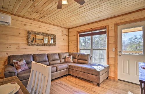 Trenton House | Lakefront Cabin with Deck, Fire Pit in Trenton!