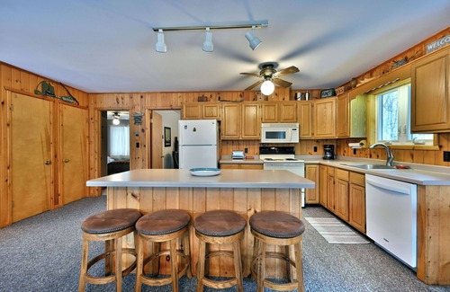 Hayward Cabin | Lakefront Cabin with Dock, Kayaks, and Stunning Views on Quiet Teal Lake