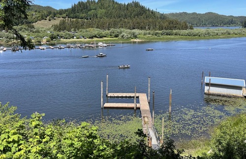 Lakeside Cabin | Lakefront Cabins - Private paradise (2 homes)