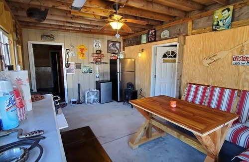 Gilbert Cabin | Lakefront cabins