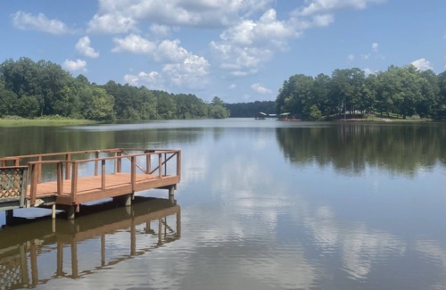 Coosa RV Rental | Lakefront Camping at its Finest