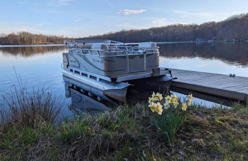 Locust Lake Village Ski Chalet | Lakefront Chalet with Pontoon boat & golf cart