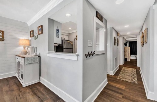 North Shore Condo | Lakefront Condo in Bernards Landing