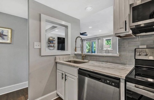 North Shore Condo | Lakefront Condo in Bernards Landing