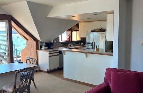 Tahoe Vista Condo | Lakefront condo with amazing panoramic lake views! Steps to beach