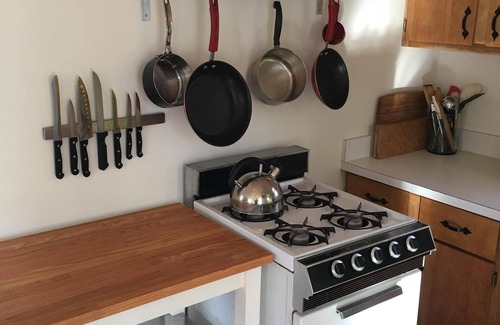 Eastham Cottage | Lakefront Cottage in Eastham, near ocean and Bay
