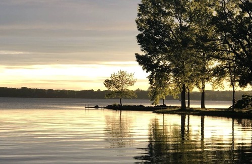 Union Springs Cottage | Lakefront Cottage on Cayuga Lake, Finger Lakes NY