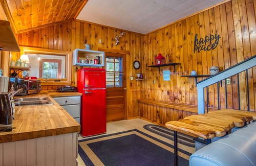 Newfield Cottage | Lakefront Cottage with Private Dock and Kayaks. Dog-Friendly