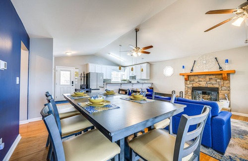 Eatonton House | Lakefront Eatonton Getaway w/Dock & Grill!