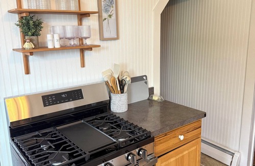 Northern Lower Peninsula House | Lakefront Escape on Lakeshore Drive - Sleeps 6+