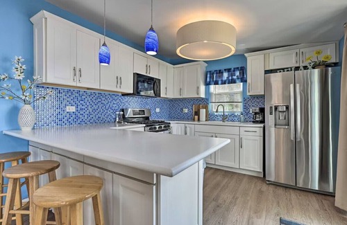 Friendship House | Lakefront Escape on Castle Rock Lake!
