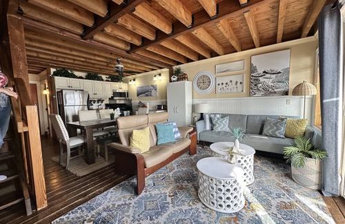Central Okanagan Cottage | Lakefront family Cottage Available 2024 outdoor space and Private Buoy