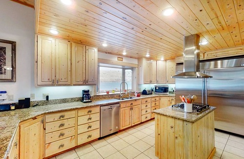Joseph House | Lakefront family home with private dock, great lake view & deck