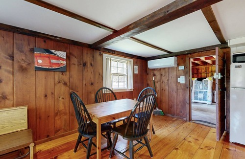 Boothbay House | Lakefront gem with 350' of private lake on 2 acres with 2 kayaks & seasonal dock