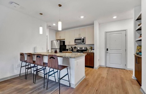 Clemson Apartment | Lakefront Haven with Pool – 5 Minutes to College Avenue!