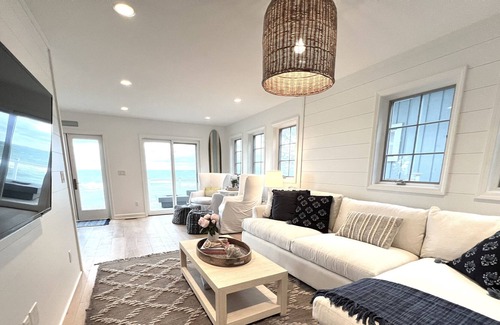 Grand Beach House | Lakefront home, huge bunk room, near park, swimspa