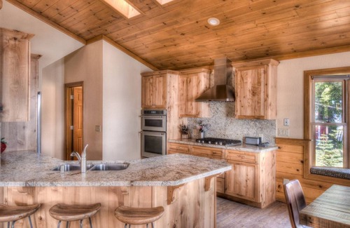 Carnelian Bay House | Lakefront Home in Carnelian Bay with Buoy Access!
