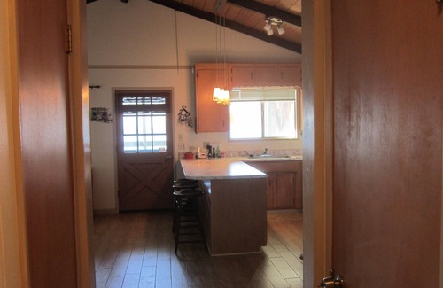 Jamestown House | LAKEFRONT HOME! Private cove with your own dock on the water! See Ramp info