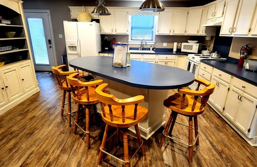 Lake Charles House | Lakefront Home "The Red Crab"