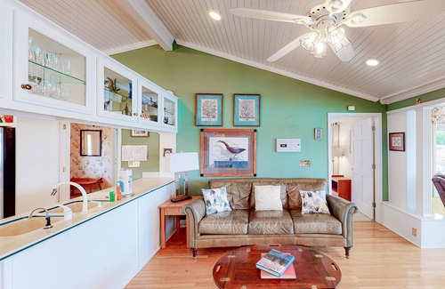 Leesville House | Lakefront Home w/ Dock, High-Speed WiFi, Lake View, Central AC, and Washer/Dryer