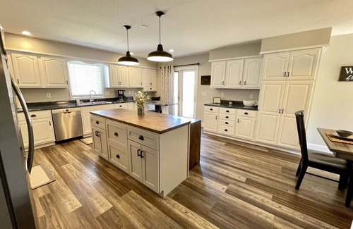 Gilbertsville House | Lakefront Home w/Beautiful View of KY Lake