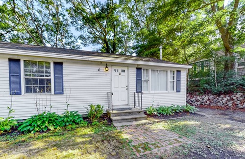 Cataumet House | Lakefront home with deck, grill, firepit & washer/dryer