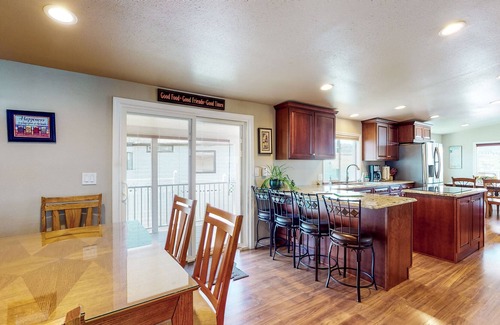 Davenport House | Lakefront Home with Incredible Water Views