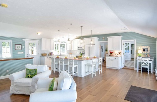 Centerville House | Lakefront Home with Private Dock, SUPs and Game Room!