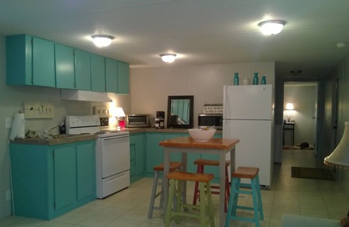 Guntersville House | Lakefront home with gorgeous sunrise view on celebrated Guntersville Lake