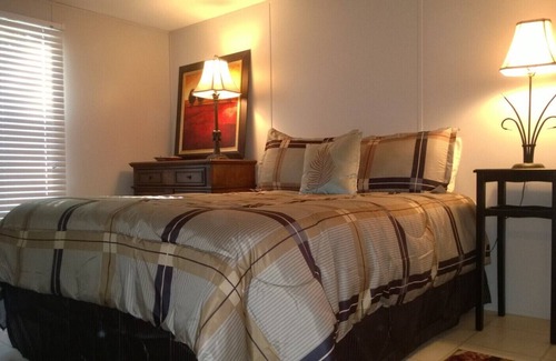 Guntersville House | Lakefront home with gorgeous sunrise view on celebrated Guntersville Lake