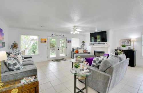 Hot Springs Apartment | Lakefront Hot Springs Condo with Private Boat Slip!