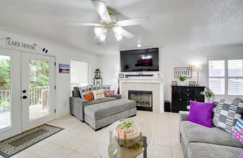 Hot Springs Apartment | Lakefront Hot Springs Condo with Private Boat Slip!