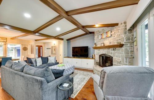 Hot Springs Village House | Lakefront Hot Springs Vacation Rental with Dock!