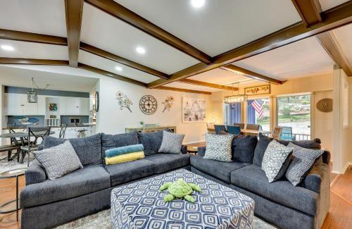 Hot Springs Village House | Lakefront Hot Springs Vacation Rental with Dock!