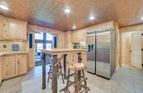 Kalkaska Cottage | Lakefront Kalkaska Cottage w/Fire Pit!